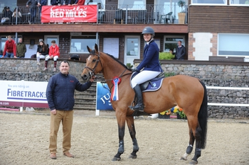 Laura Mantel claims the Connolly’s RED MILLS Senior Newcomers Second Round at Wales and West Showground 